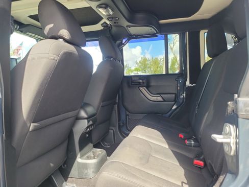 Used 2017 Jeep Wrangler Unlimited Sport w/ Quick Order Package 24S image 11