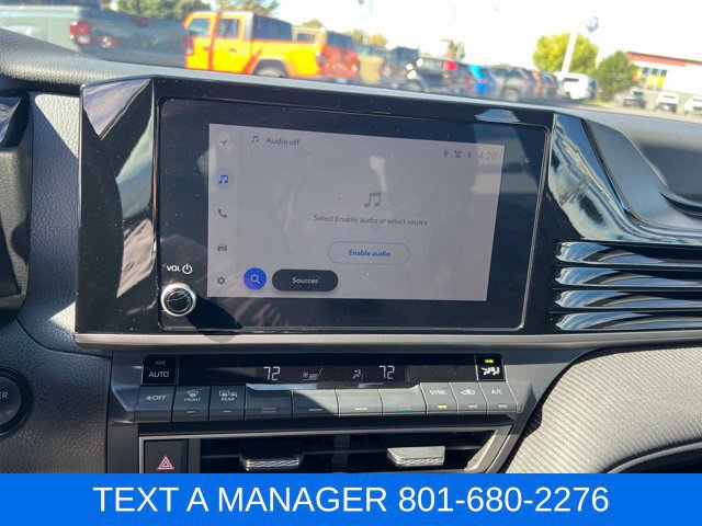 Used 2025 Toyota Camry SE FWD image 21