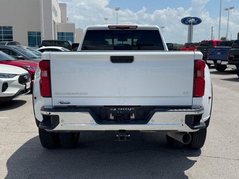 Used 2026 Chevrolet Silverado 3500 LT w/ All Star Edition AWD/4WD image 4