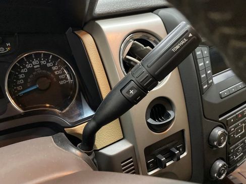 Used 2014 Ford F150 XLT w/ XLT Chrome Package image 21