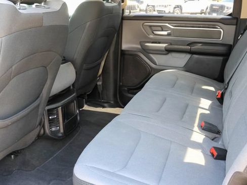 Used 2020 RAM 1500 Big Horn AWD/4WD image 14