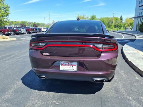 Used 2022 Dodge Charger SXT w/ Blacktop Package AWD/4WD image 7
