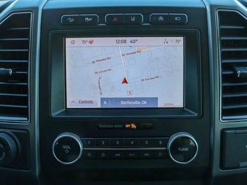 Used 2020 Ford Expedition Platinum image 32