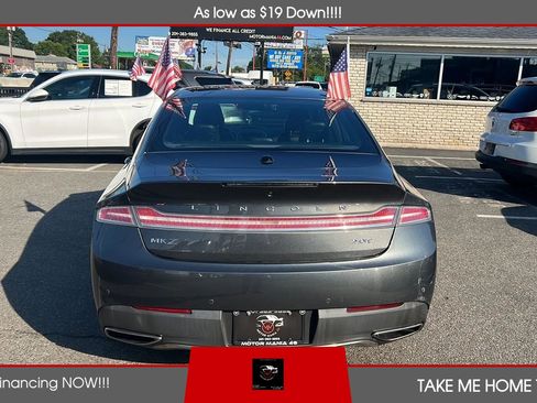 Used 2017 Lincoln MKZ Premiere FWD image 4