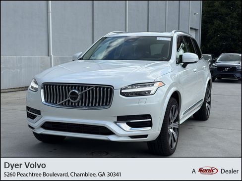 Used 2024 Volvo XC90 T8 Plus w/ Protection Package Premier AWD/4WD image 1