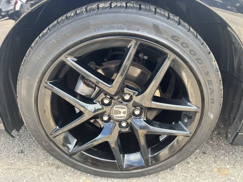 Used 2022 Honda Civic Sport image 15