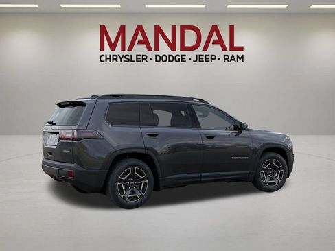 New 2026 Jeep Cherokee Laredo AWD/4WD image 4