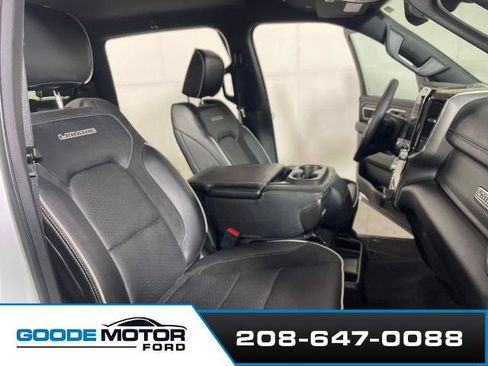 Used 2025 RAM 1500 Laramie AWD/4WD image 24