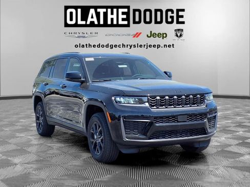 New 2026 Jeep Grand Cherokee L 4WD image 30