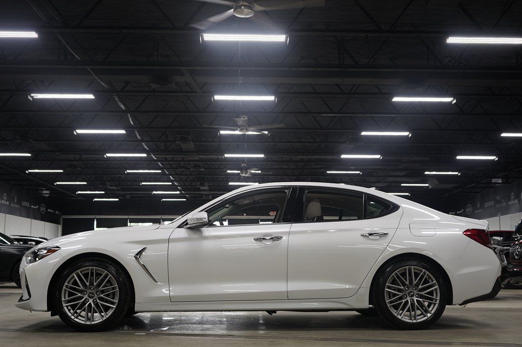 Used 2020 Genesis G70 2.0T RWD image 2