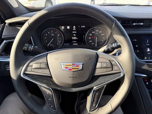 Certified 2025 Cadillac XT5 Premium Luxury w/ Technology Package image 16