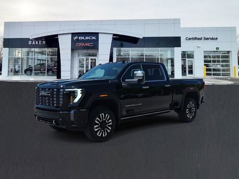 Used 2025 GMC Sierra 2500 Denali Ultimate AWD/4WD image 1