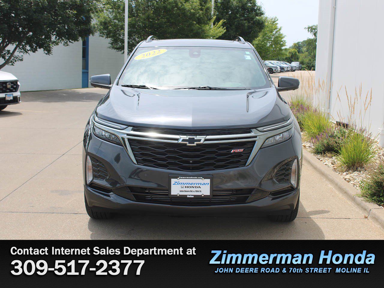 Used 2022 Chevrolet Equinox RS w/ RS Leather Package AWD/4WD image 4