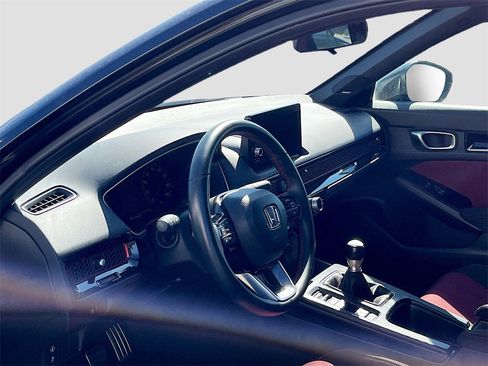 Used 2024 Honda Civic Si image 9