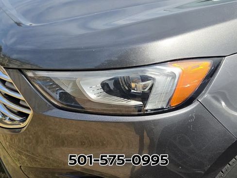 Used 2019 Ford Edge Titanium w/ Cargo Accessory Package FWD image 9