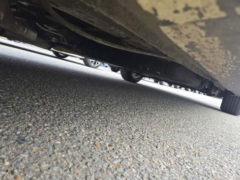 Used 2020 Dodge Grand Caravan SXT image 11