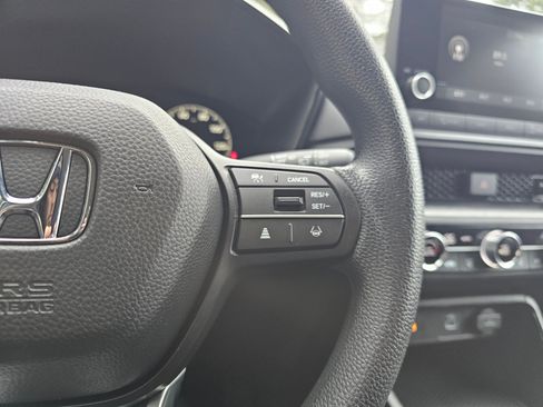 Certified 2025 Honda CR-V LX image 29