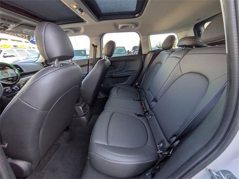 Used 2024 MINI Cooper Countryman image 11