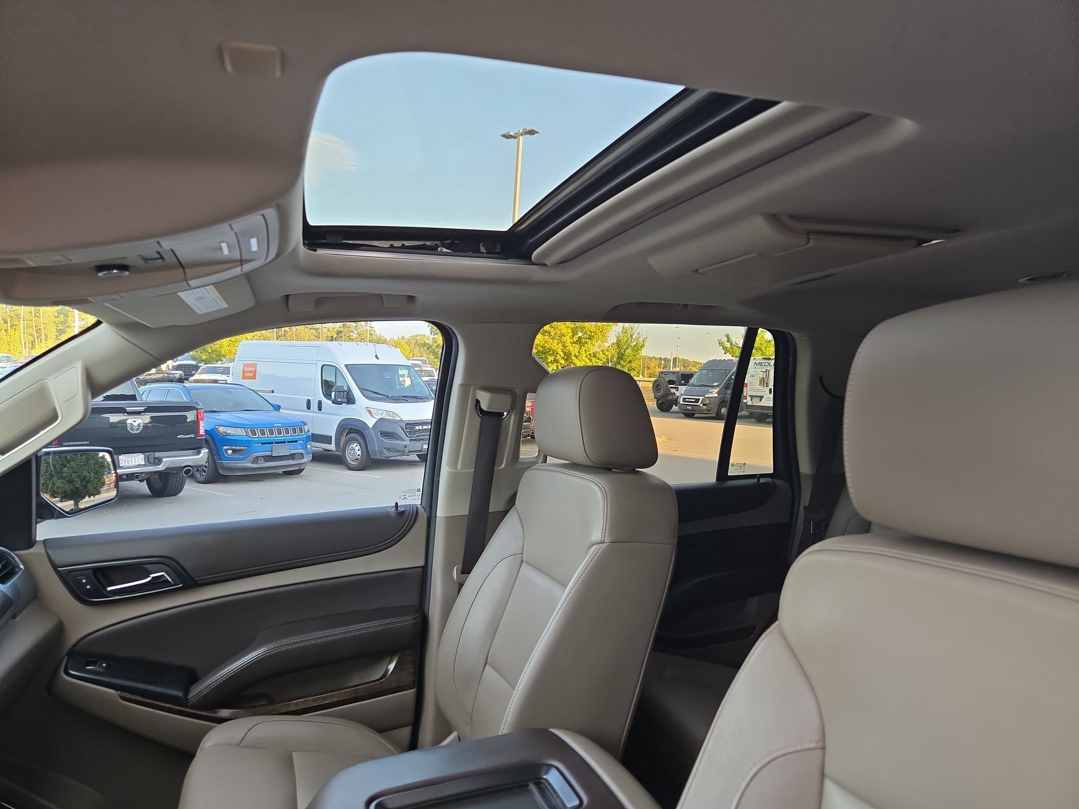 Used 2020 Chevrolet Tahoe LT AWD/4WD image 25