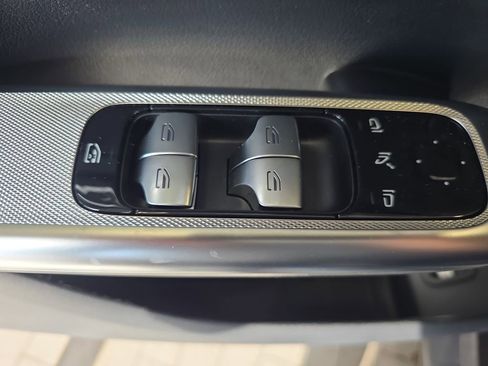 New 2026 Mercedes-Benz GLC 300 4MATIC image 28