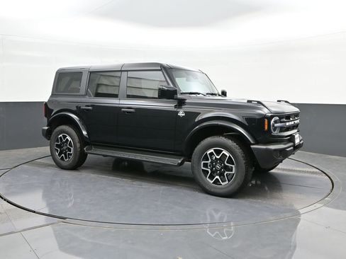 New 2026 Ford Bronco Outer Banks AWD/4WD image 17