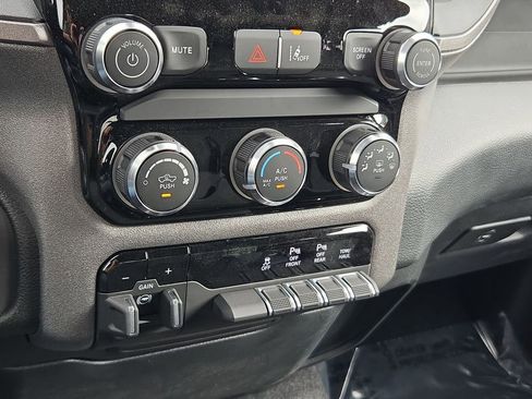 New 2026 RAM 1500 Express image 35
