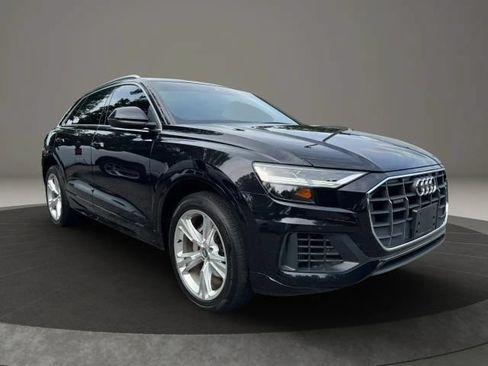 Used 2019 Audi Q8 Premium w/ Convenience Package AWD/4WD image 7