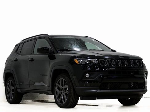 New 2026 Jeep Compass Latitude w/ Sun and Sound Group image 1