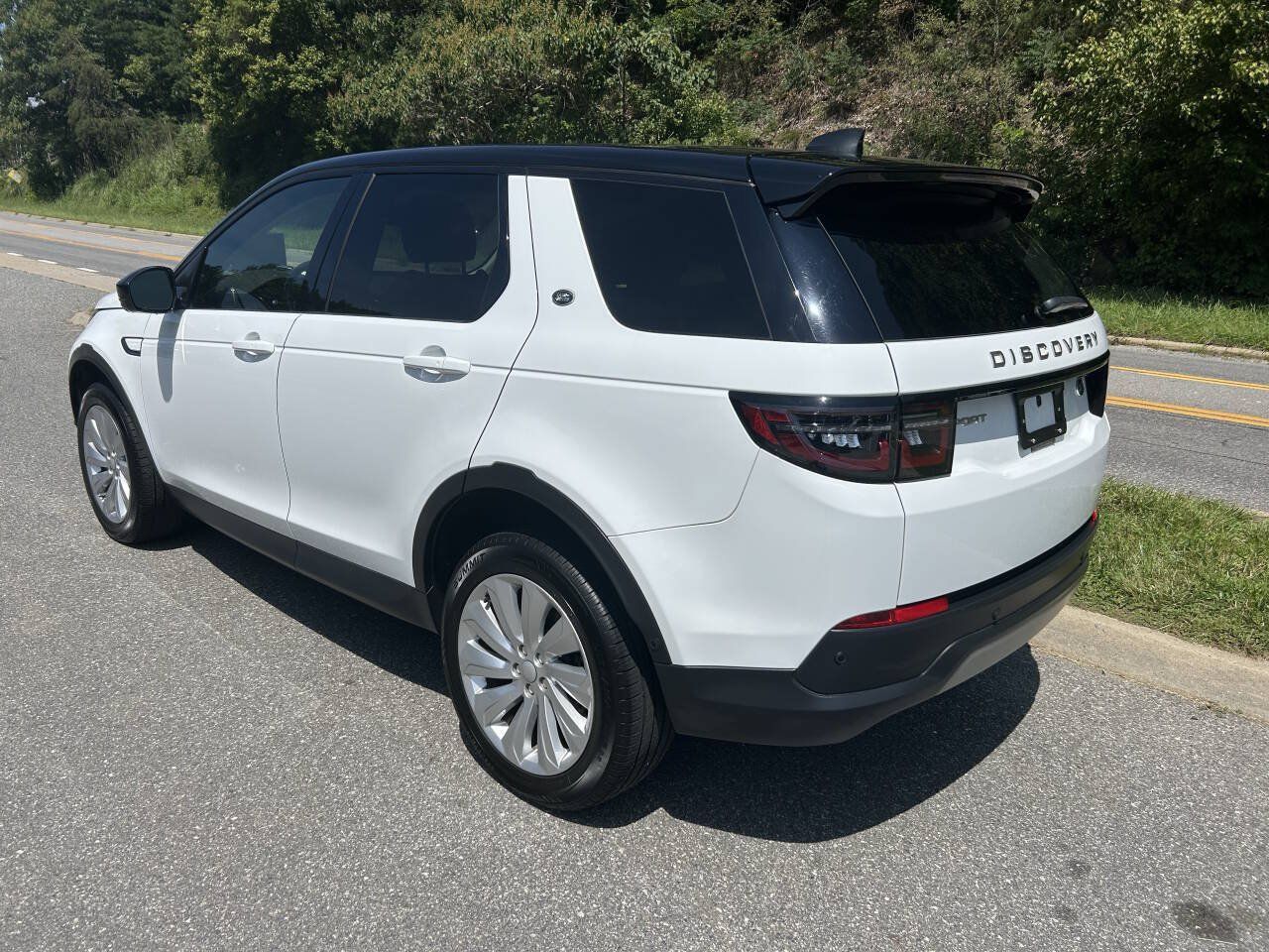 Used 2021 Land Rover Discovery Sport S AWD/4WD image 3