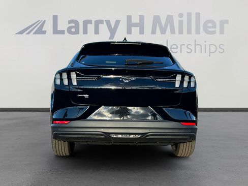 New 2024 Ford Mustang Mach-E Select image 4