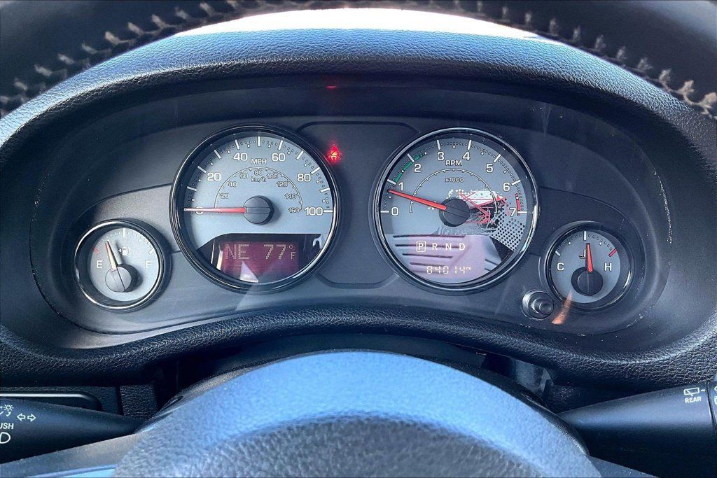 Used 2016 Jeep Wrangler Unlimited Sahara AWD/4WD image 12