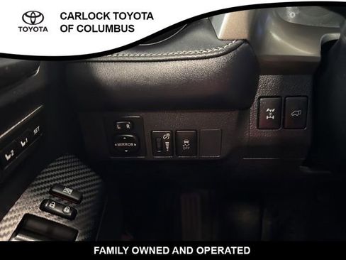 Used 2014 Toyota RAV4 Limited image 24