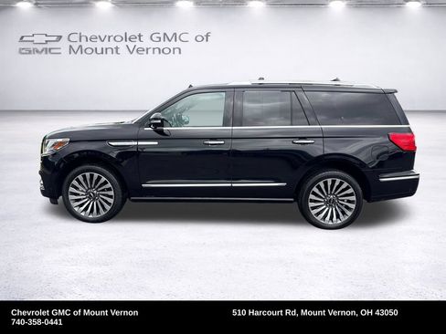 Used 2019 Lincoln Navigator Reserve w/ Cargo Package AWD/4WD image 2