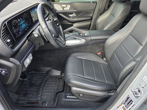 Used 2022 Mercedes-Benz GLS 450 4MATIC image 7