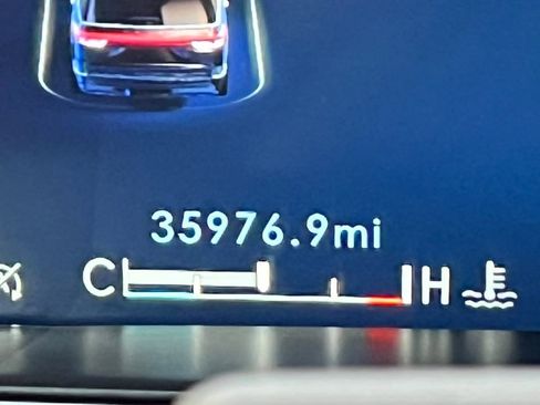 Used 2024 Lincoln Navigator L Reserve w/ Monochromatic Package image 10