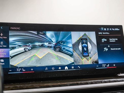 Used 2024 BMW X6 xDrive40i w/ M Sport Professional Package image 26