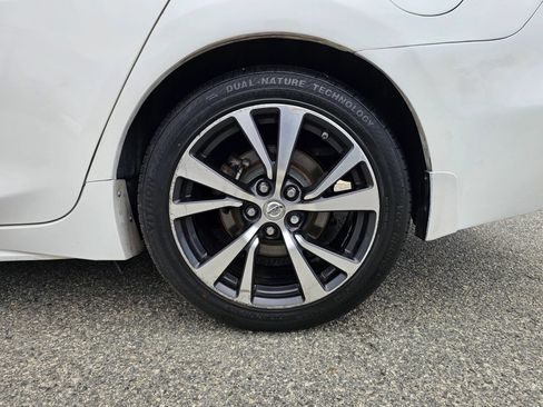 Used 2016 Nissan Maxima 3.5 S FWD image 29