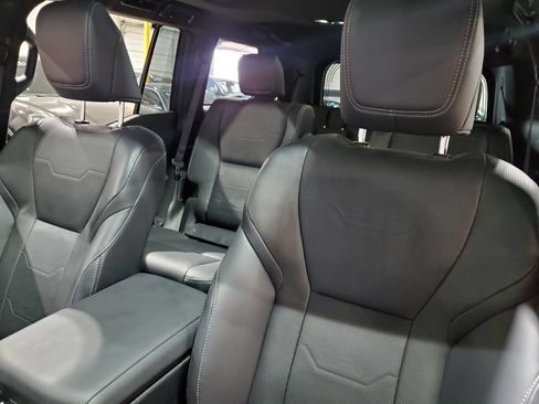 Used 2024 Lexus GX 550 w/ Accessory Package (Z1) AWD/4WD image 45