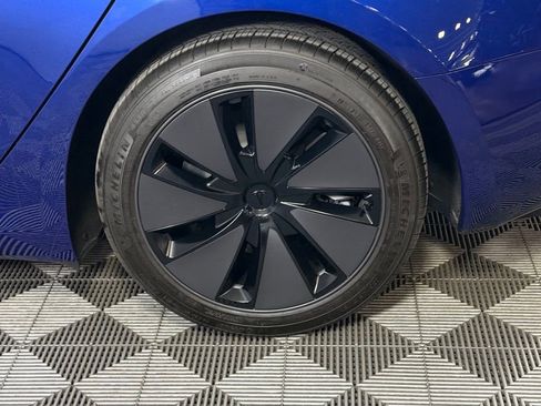 Used 2025 Tesla Model 3 Long Range image 10