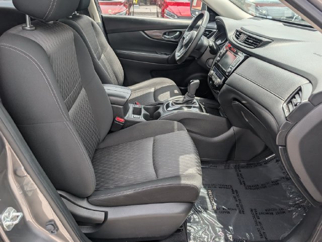Used 2020 Nissan Rogue SV AWD/4WD image 11