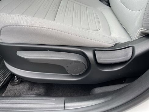 New 2026 Hyundai Santa Cruz SE image 14