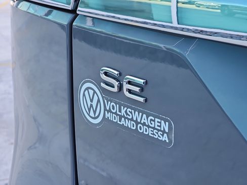 New 2026 Volkswagen Atlas SE image 10