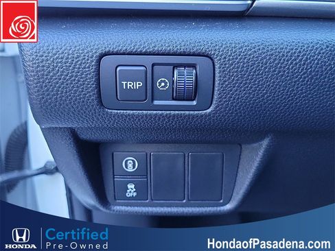 Certified 2018 Honda Accord Hybrid image 18