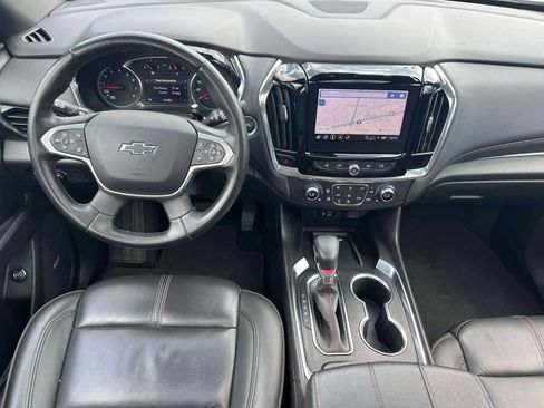 Used 2023 Chevrolet Traverse RS AWD/4WD image 14