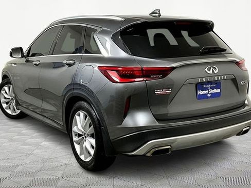 Used 2019 INFINITI QX50 Essential w/ Premium Heat Package image 11