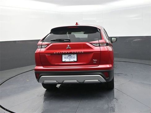 Used 2023 Mitsubishi Eclipse Cross SE image 6