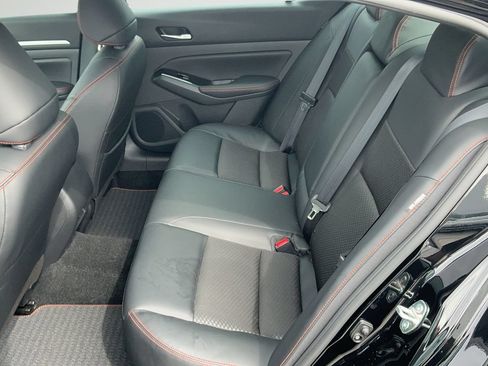 Certified 2025 Nissan Altima 2.5 SR FWD image 33