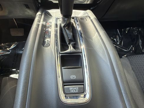 Used 2022 Honda HR-V EX image 22