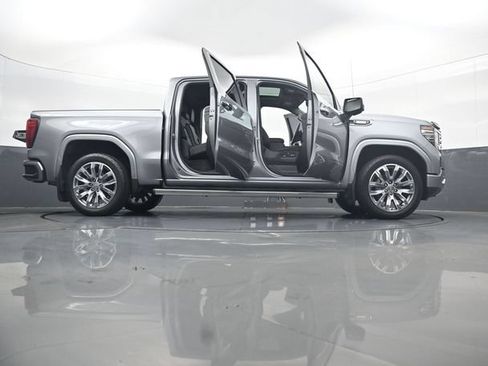 Certified 2024 GMC Sierra 1500 Denali w/ Denali Reserve Package AWD/4WD image 33