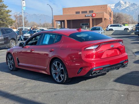 Used 2019 Kia Stinger GT2 image 7